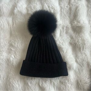 Black Pom-Pom Beanie
